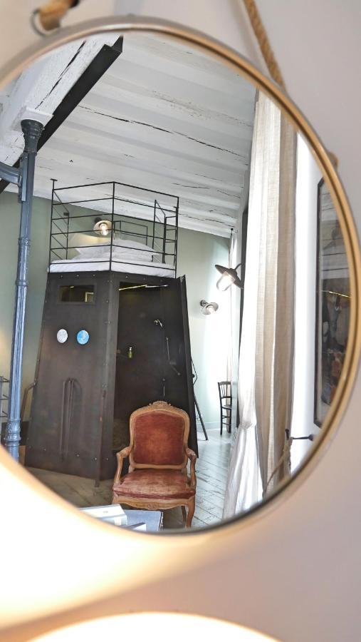 Apartment Surprenantes- Jules Verne